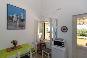 Apartments by the sea Petrcane, Zadar - 14327