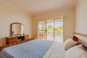 Apartments by the sea Prigradica, Korcula - 14341