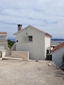 Apartments with a parking space Savar, Dugi otok - 14373