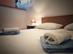 Apartments by the sea Povlja, Brac - 14399