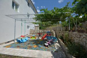 Apartments with a parking space Vinisce, Trogir - 14407