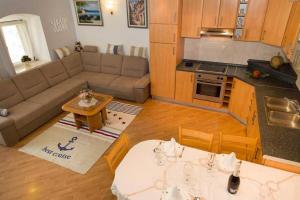 Seaside holiday house Promajna, Makarska - 14445