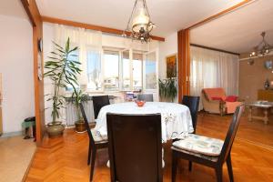 Apartments by the sea Sumpetar, Omis - 14450