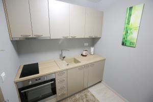 Apartments and rooms with WiFi Zadar - 14528