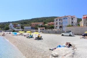 Apartments by the sea Slatine, Ciovo - 14541