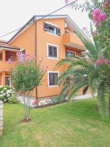 Apartment Zambratija 14557b 