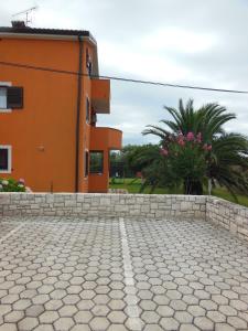 Apartments for families with children Zambratija, Umag - 14557