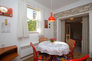 Apartments with WiFi Rabac, Labin - 16312