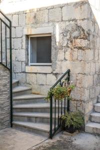 Apartments by the sea Stobrec, Split - 16352