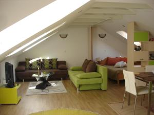 Three-Bedroom Holiday Home  room in Seaside holiday house Blace Neretva Delta - Usce Neretve - 16427