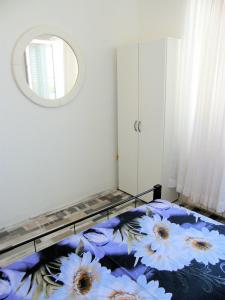 Family-friendly apartments with swimming pools Arbanija, Ciovo - 16478