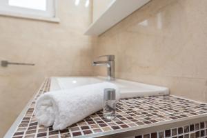 Holiday house with a parking space Vrsi - Mulo, Zadar - 16527