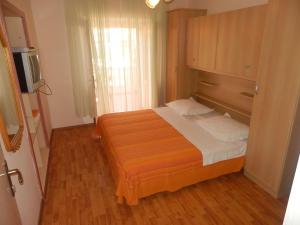 Apartment Sucuraj 16404b