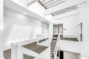 Studio 431247 gouger st ex hotel room in city