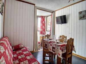 Appartement rénové 2 pièces, skis aux pieds, 4 pers, WiFi - FR-1-344-955