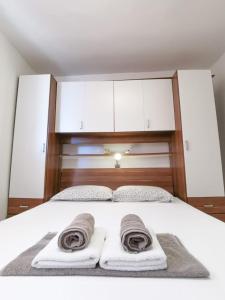 Apartments by the sea Mimice, Omis - 14230