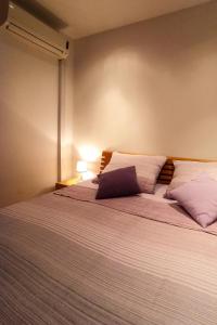 Apartments by the sea Martinscica, Cres - 14334