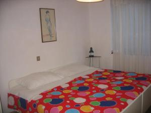 Apartments with a parking space Krk - 14484