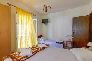 Apartments by the sea Cove Vela Stiniva, Hvar - 14511