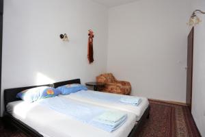 Apartments by the sea Slatine, Ciovo - 16345