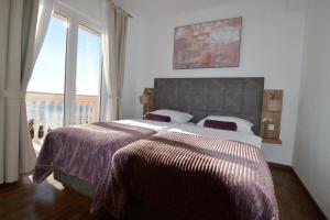 Apartments by the sea Starigrad, Paklenica - 16421