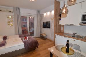 Apartments by the sea Starigrad, Paklenica - 16421