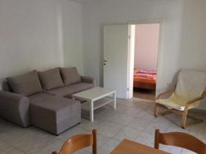 One-Bedroom Apartment with Terrace room in Apartments by the sea Povljana Pag - 16466