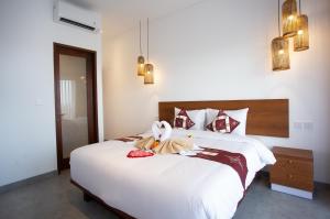 The Kd Suites & Coffee Shop