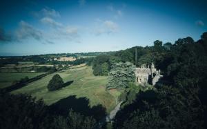 Mappleton, Ashbourne, Derbyshire, DE6 2AA, England.