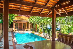Kata Pool Villa ​No.7