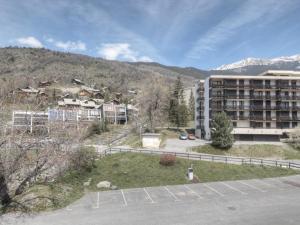 Studio cosy pour 2 à Chantemerle, Serre-Chevalier - Tout équipé, TV, Wifi et options confort - FR-1-330E-63
