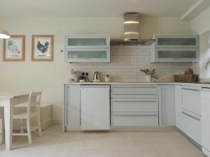 Grooms Cottage by Sheriff Hutton Castle near York