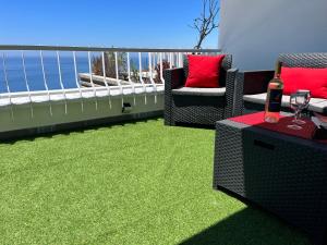 Axenic Oasis - Panoramic Ocean View, 2 Bedrooms, 2 Bathrooms, New Redesign