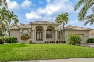 Pineapple of My Eye - Coconut Island