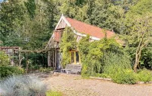 1 Bedroom Beautiful Home In Boekelo - Usseloo