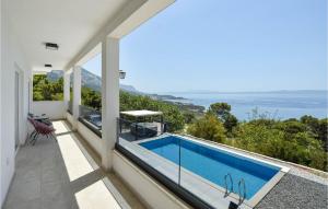 Nice Home In Makarska 