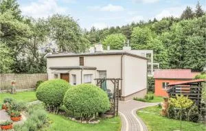 2 Bedroom Lovely Home In Gdynia - 格丁尼亚