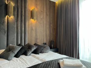 Family & Business Sauna Tężnia Apartments No 10 VIP -Leśny nad Zalewem Cedzyna, Unikat SPA- 1 Bedroom with Private Sauna, Jacuzzi, Spectacular View Terrace, Parking, Catering Options