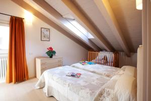 4 Village centre Lenno homes with pool-by Italian Apartments TERRAZE, SPESE, SOPRA SPESE, SPESE II