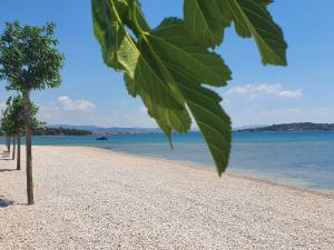 Villa Aliara Jacuzzi Apartment