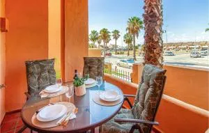 Cozy Apartment In Los Alcazares - Los Narejos