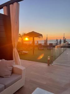Apartamento con piscina en el Paseo Cruz del Mar