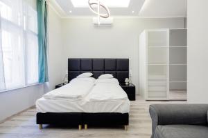 A Golden Star Modern Luxury Apartments and Rooms Budapest
