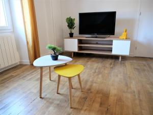 Appartements Appartement moderne entierement renove : photos des chambres