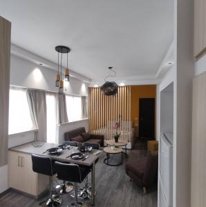 PETMEZA APARTMENT 1 Aigio City F - 3hvězdičkové hotely ve městě Aígio