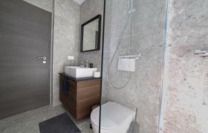 Apartments with parking space Supetar, Brac - 16652