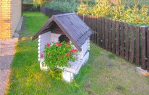 Awesome Apartment In Nowe Warpno