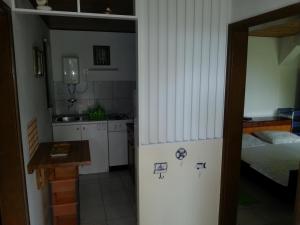 Apartments by the sea Povljana, Pag - 16704