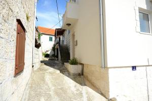 Studio Okrug Donji 16737b