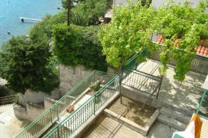 Family friendly seaside apartments Stanici, Omis - 16606